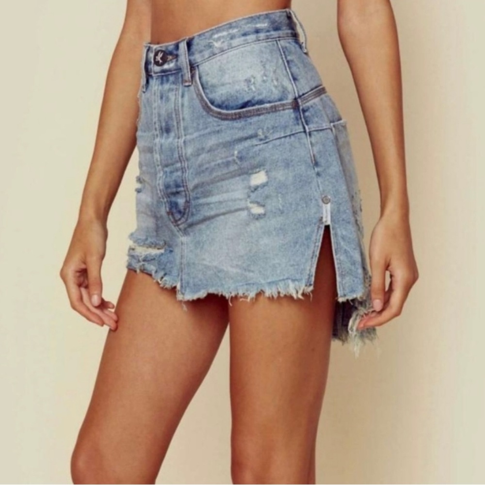 One Teaspoon Vanguard Distressed Denim Skirt Size‎ 26